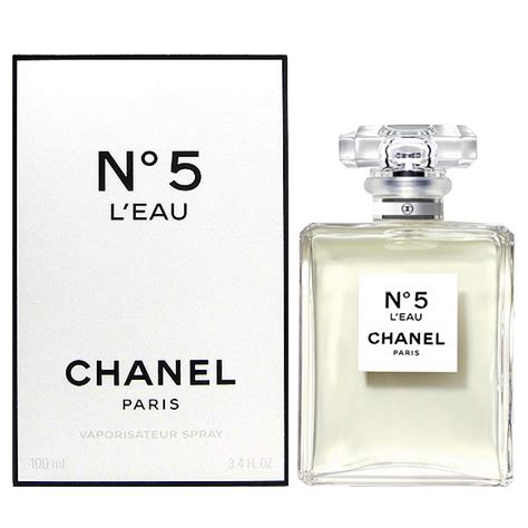 douglas chanel no 5 l'eau|Chanel 5 vs 5 l'eau.